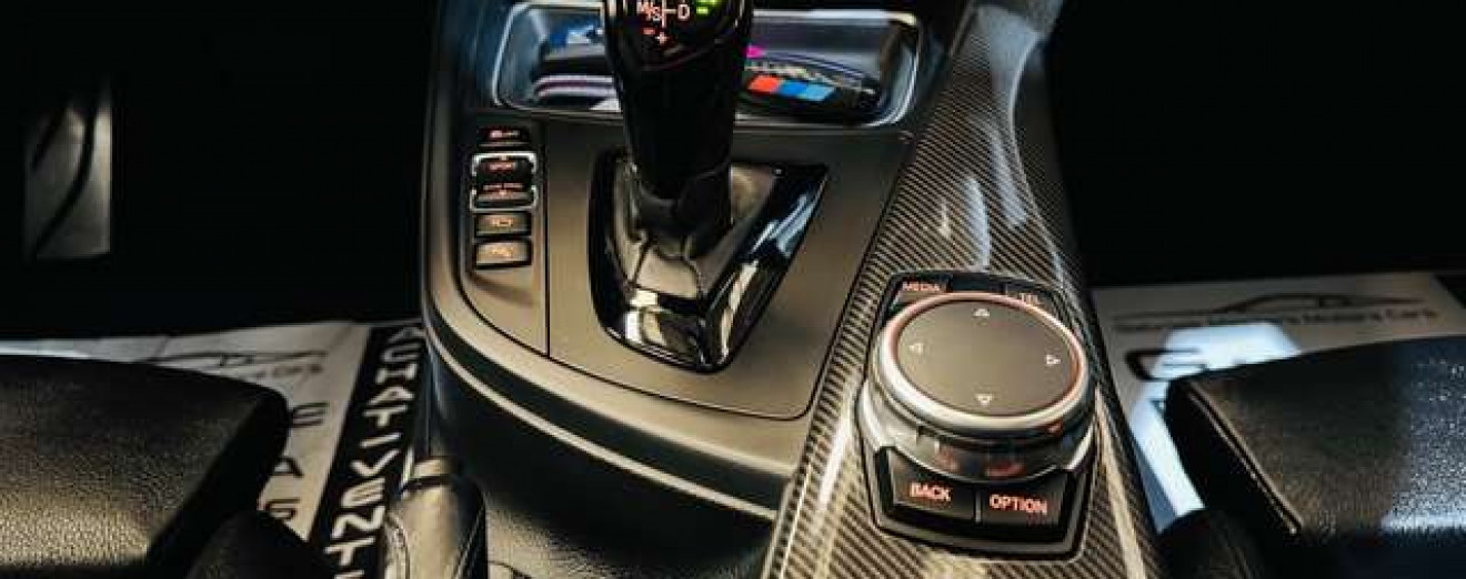 BMW 328 328i / Full Options / Garantie 12 Mois