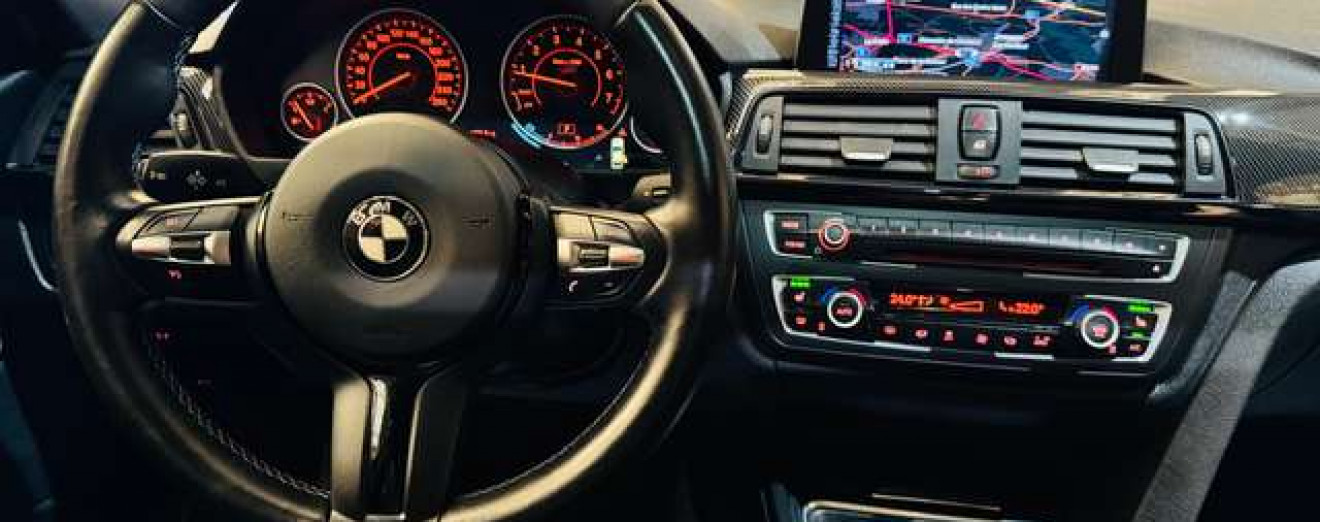 BMW 328 328i / Full Options / Garantie 12 Mois