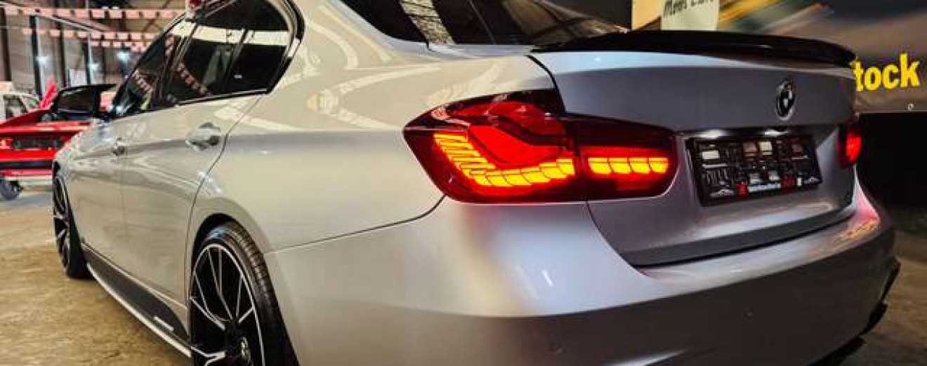 BMW 328 328i / Full Options / Garantie 12 Mois