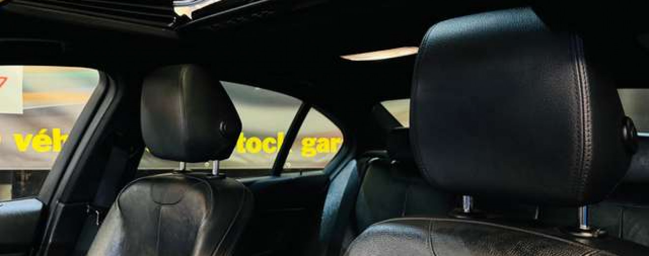 BMW 328 328i / Full Options / Garantie 12 Mois