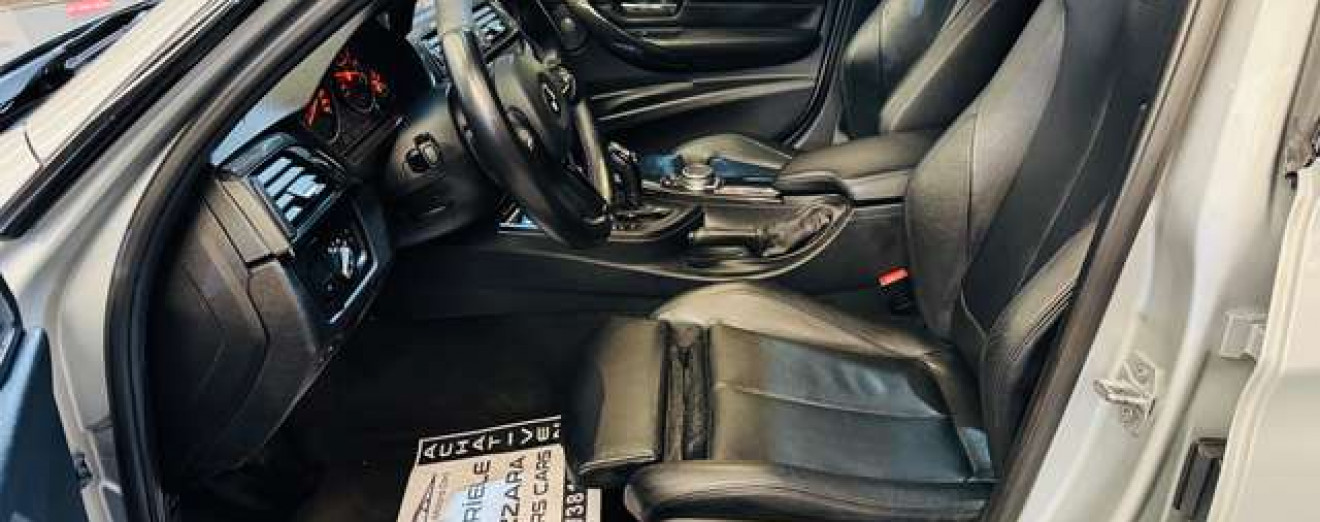 BMW 328 328i / Full Options / Garantie 12 Mois