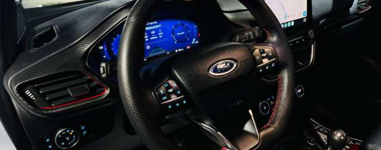 Ford Puma 1.5 TDCi ST-Line CarPlay Cockpit Cuir Caméra B&O