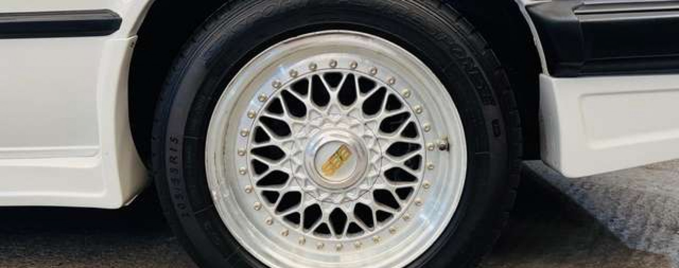 BMW 325 325i E30 M-Tech1 - GARANTIE