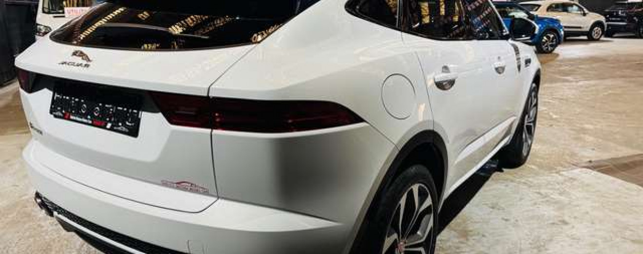 Jaguar E-Pace 2.0 T AWD R-Dynamic / Cuir / Navi / Garantie 12 M