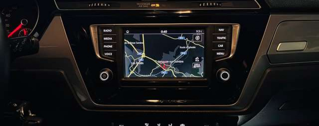 Volkswagen Touran 1.6 TDi 7 Places Airco GPS J.A