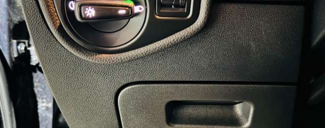 Volkswagen Touran 1.6 TDi 7 Places Airco GPS J.A