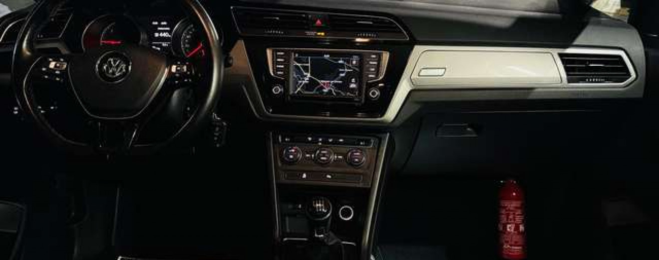 Volkswagen Touran 1.6 TDi 7 Places Airco GPS J.A