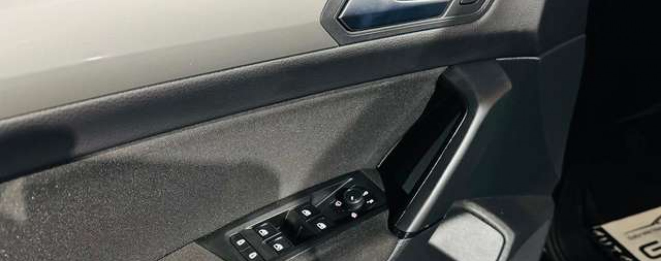 Volkswagen Touran 1.6 TDi 7 Places Airco GPS J.A