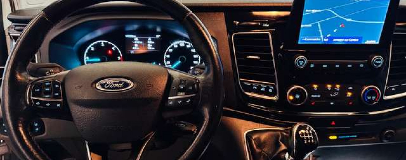 Ford Transit Custom 2.0TDCi - Long Châssis - 5Places - Tva Incl