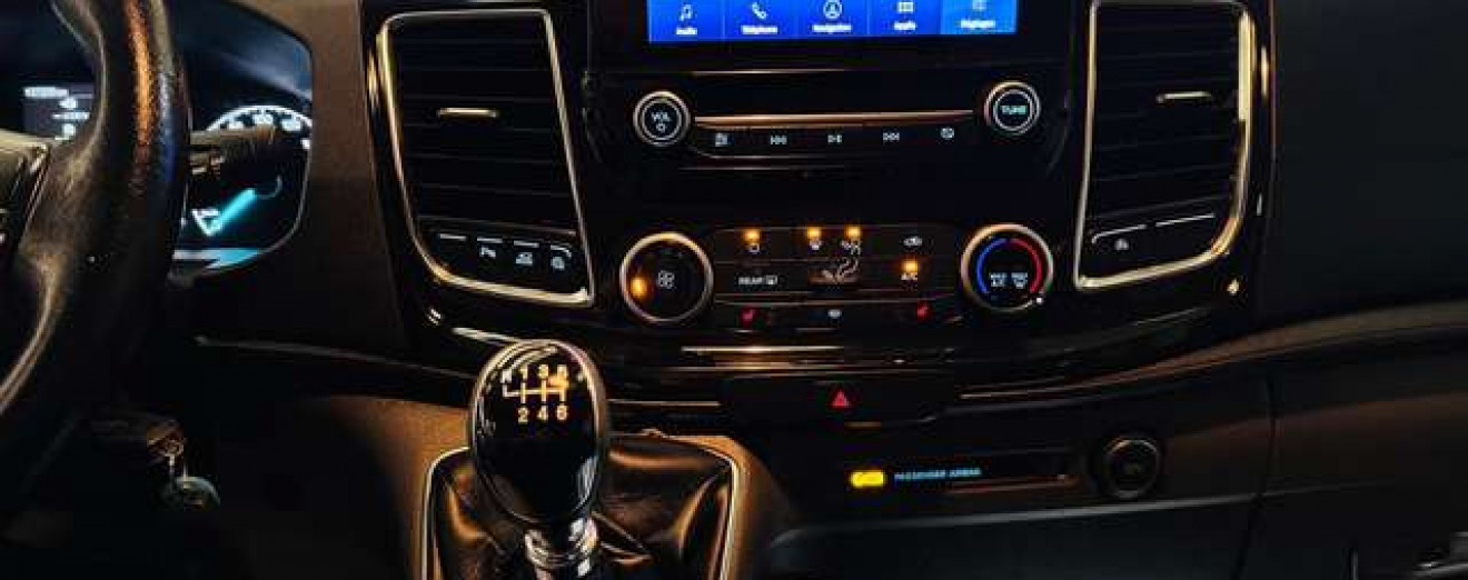 Ford Transit Custom 2.0TDCi - Long Châssis - 5Places - Tva Incl