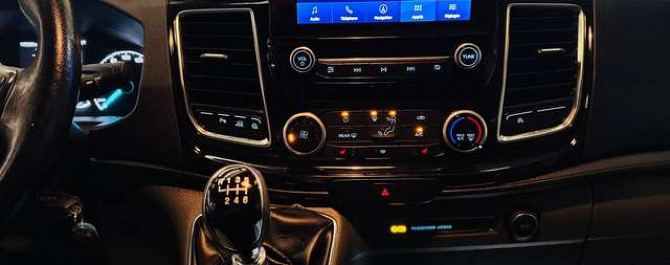 Ford Transit Custom 2.0TDCi - Long Châssis - 5Places - Tva Incl