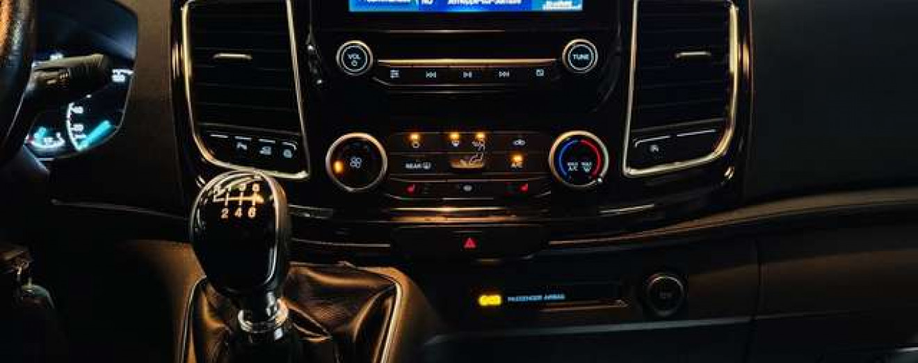 Ford Transit Custom 2.0TDCi - Long Châssis - 5Places - Tva Incl