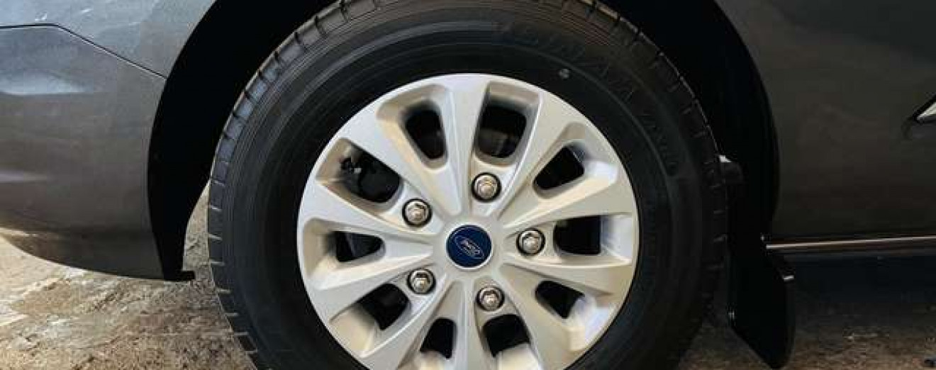 Ford Transit Custom 2.0TDCi - Long Châssis - 5Places - Tva Incl