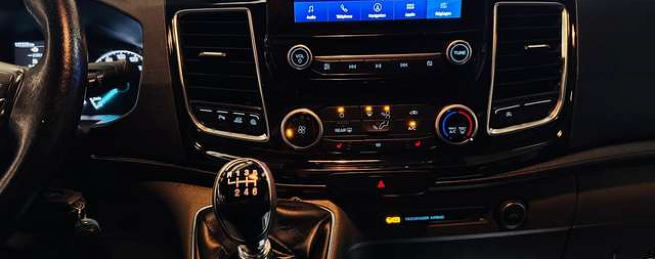 Ford Transit Custom 2.0TDCi - Long Châssis - 5Places - Tva Incl