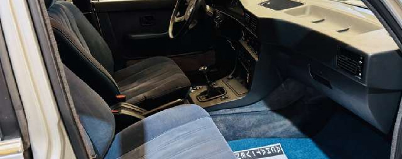 BMW 528 i berline boite manuelle ancêtre ct ok !!!