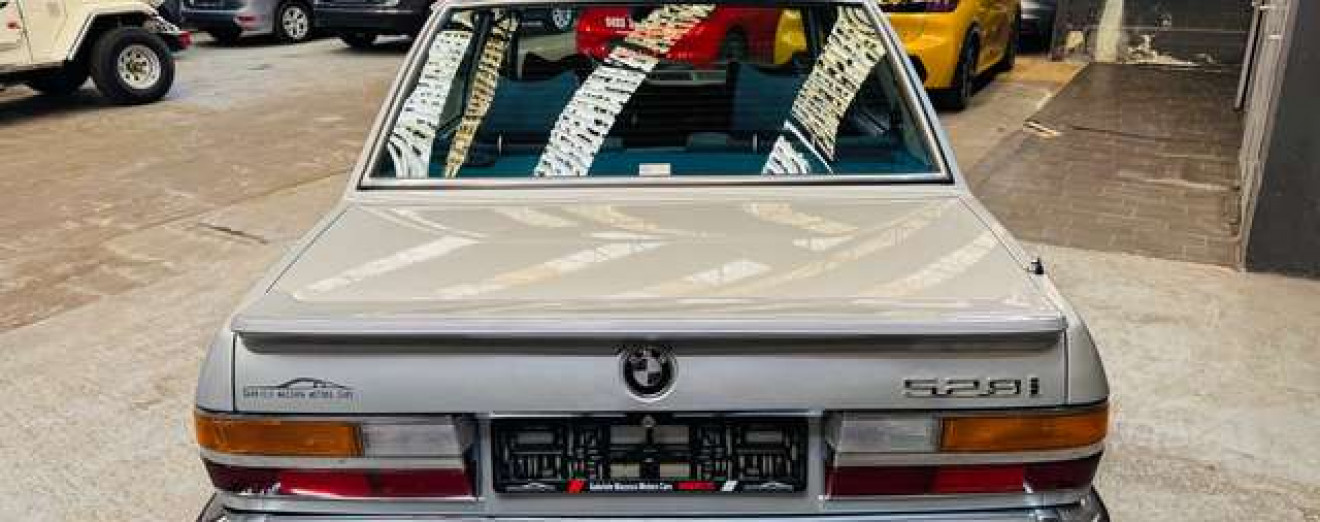 BMW 528 i berline boite manuelle ancêtre ct ok !!!