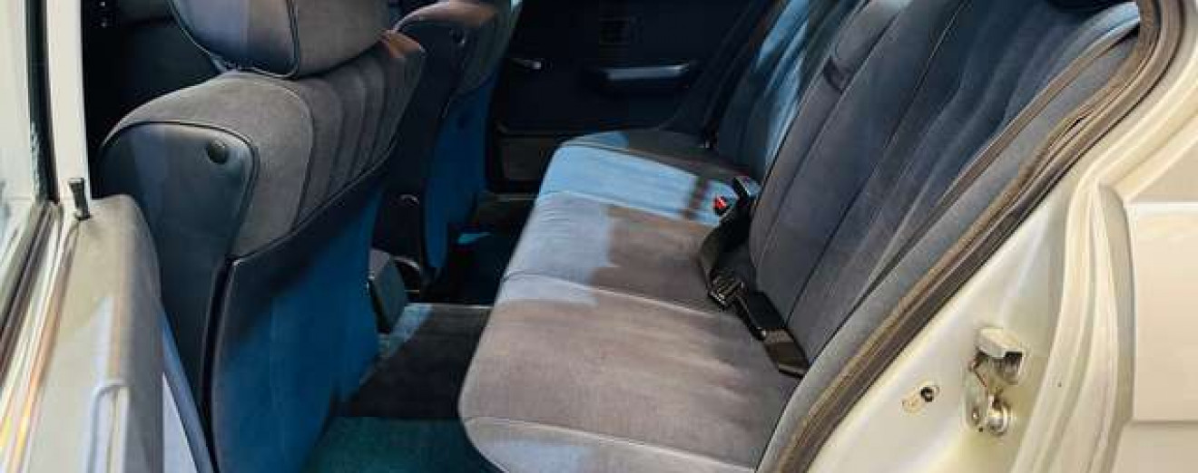 BMW 528 i berline boite manuelle ancêtre ct ok !!!