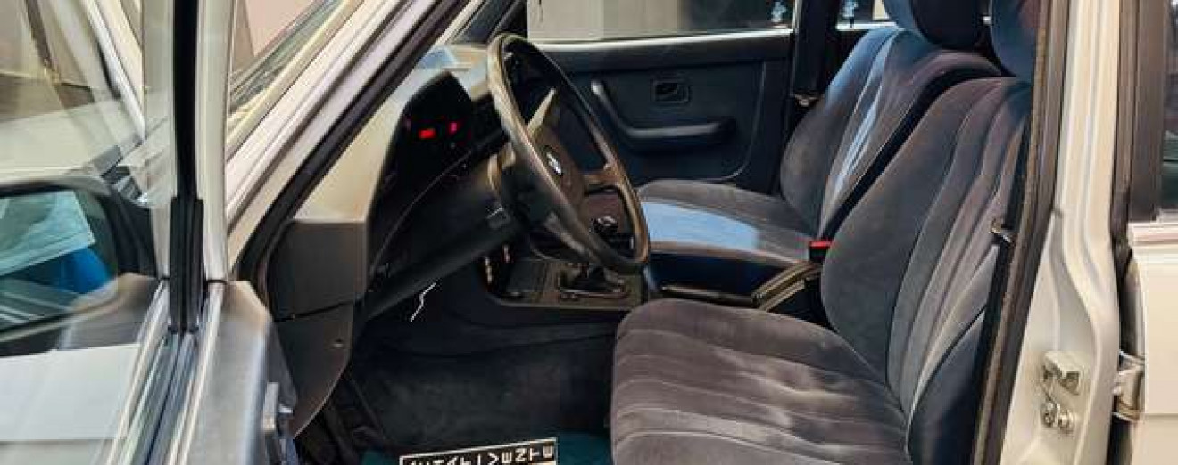 BMW 528 i berline boite manuelle ancêtre ct ok !!!