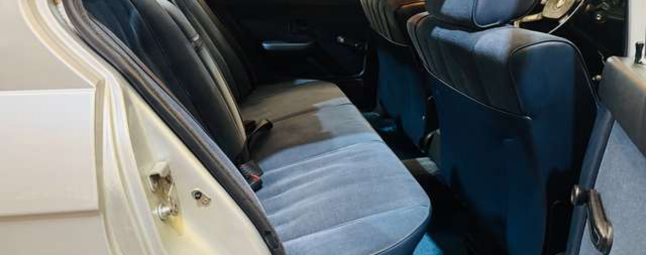 BMW 528 i berline boite manuelle ancêtre ct ok !!!