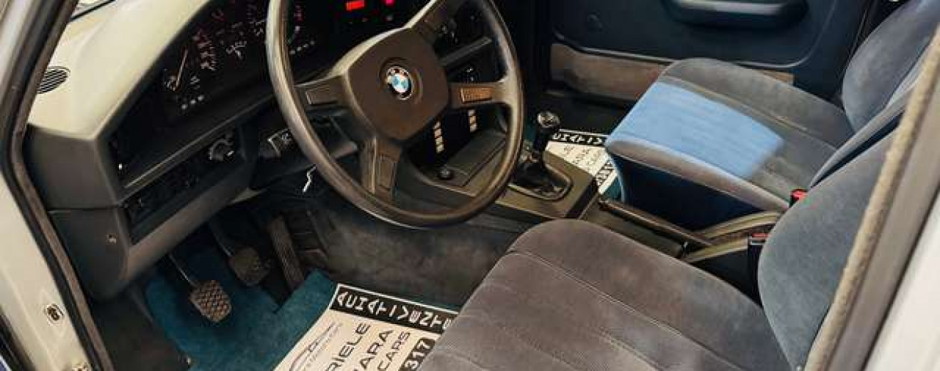 BMW 528 i berline boite manuelle ancêtre ct ok !!!