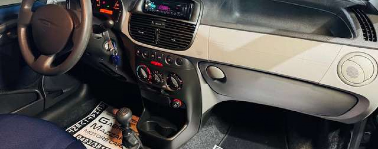 Fiat Punto 1.2i 8v - Airco - GARANTIE