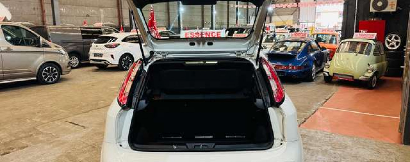 Fiat Punto Evo Punto EVO 1.2i Airco
