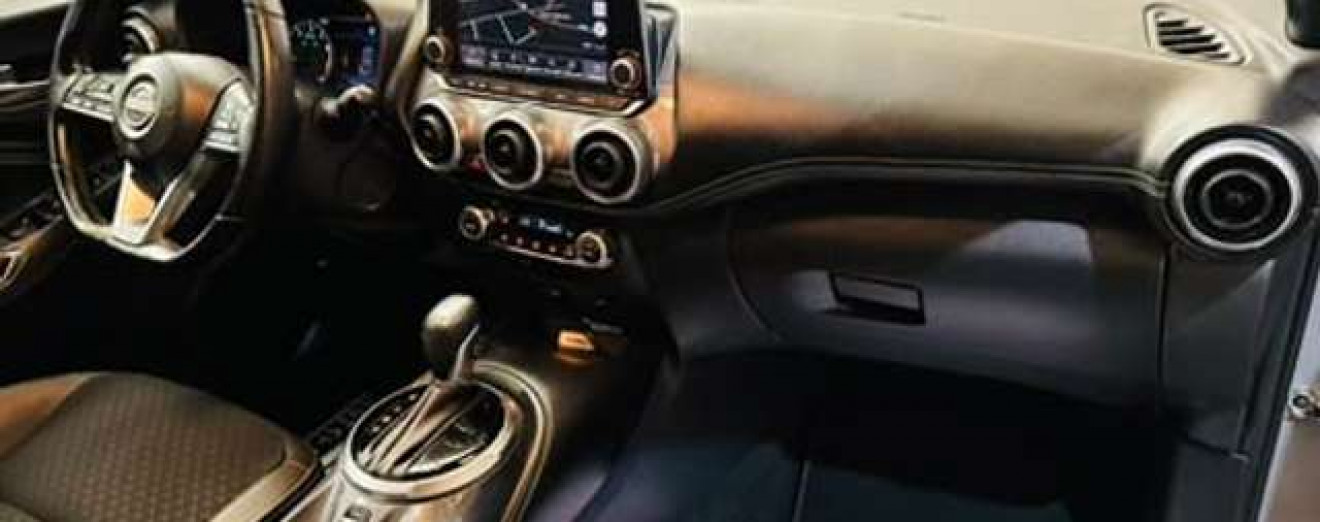 Nissan Juke Juke 1.0 DIG-T 2WD Kiiro CarPlay Caméra 360 Full LED J.A 19