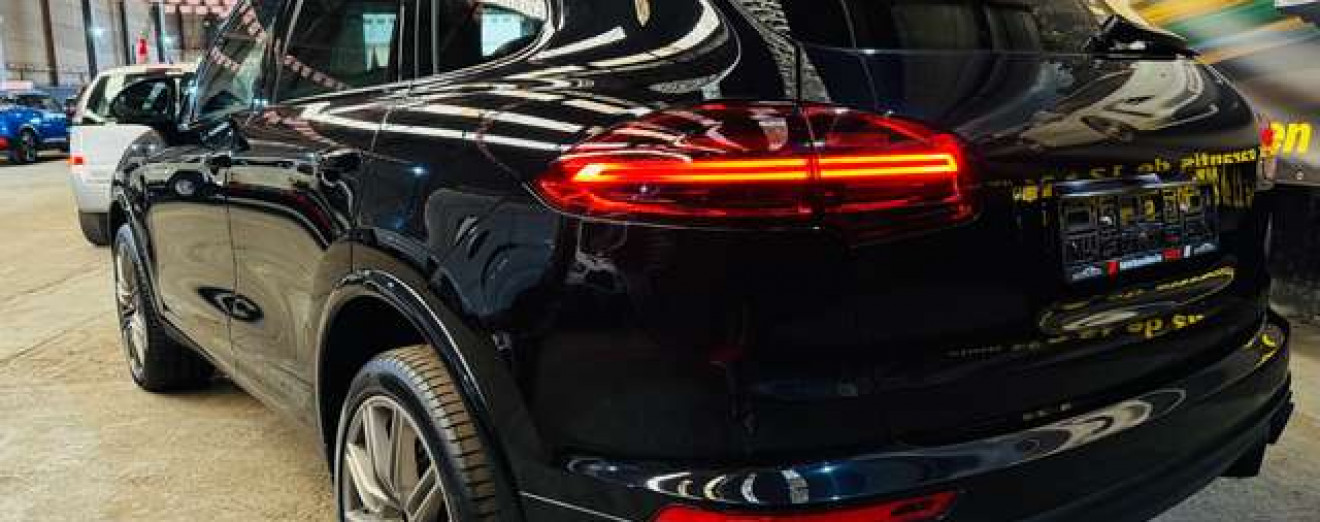 Porsche Cayenne 3.0 TD V6 Platinum Edition Tiptronic S