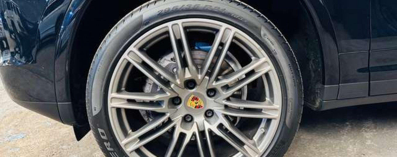 Porsche Cayenne 3.0 TD V6 Platinum Edition Tiptronic S
