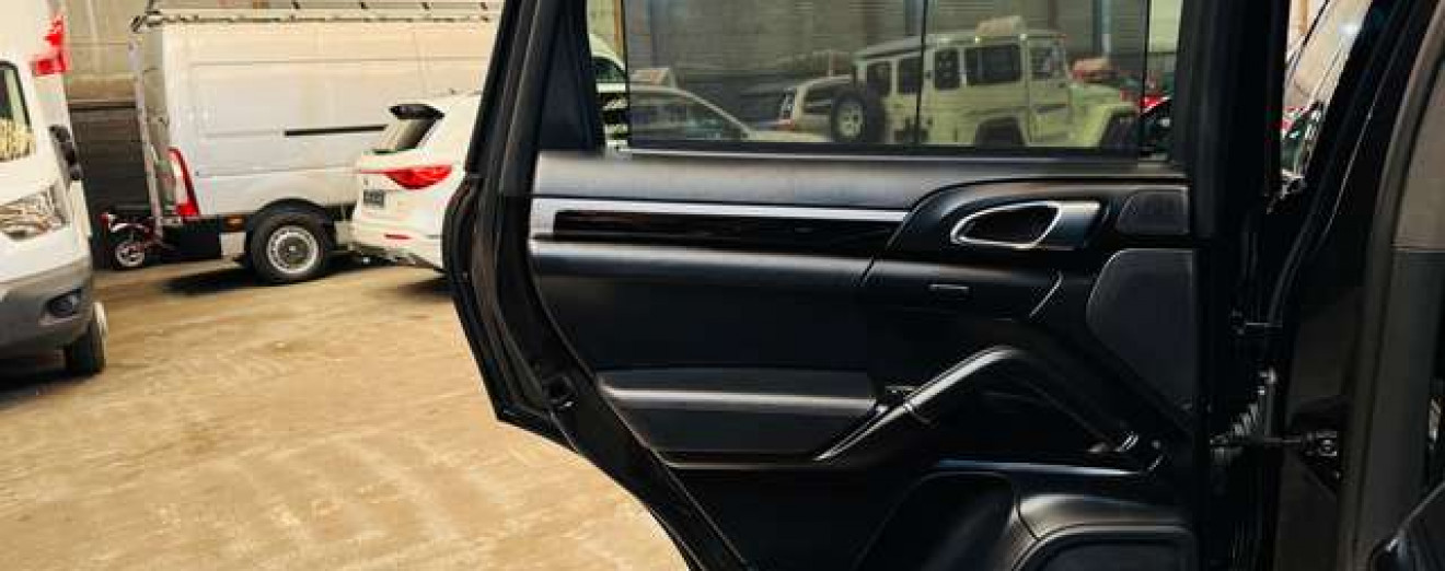 Porsche Cayenne 3.0 TD V6 Platinum Edition Tiptronic S