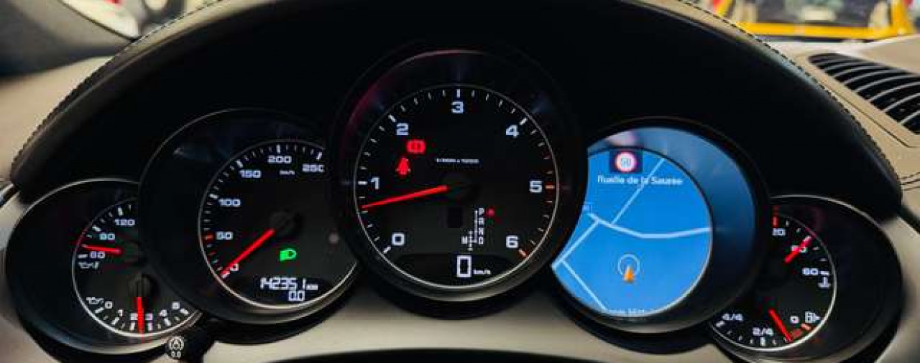 Porsche Cayenne 3.0 TD V6 Platinum Edition Tiptronic S