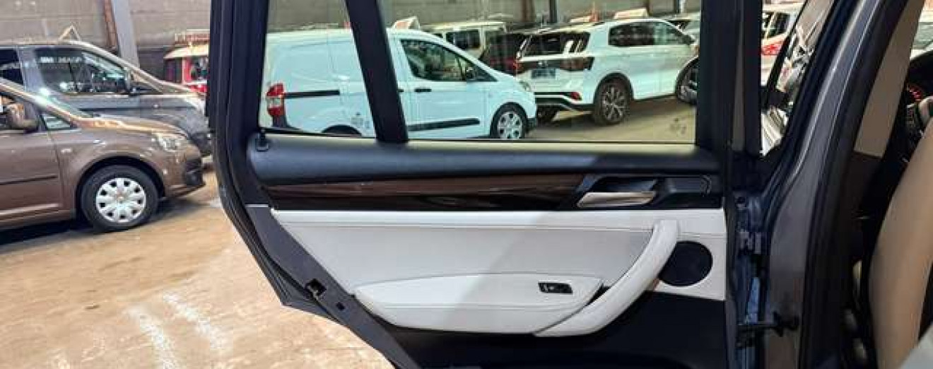 BMW X3 X3 2.0 dA xDrive20 Pack Sport Cuir GPS Xénon Att remorque LED J.A