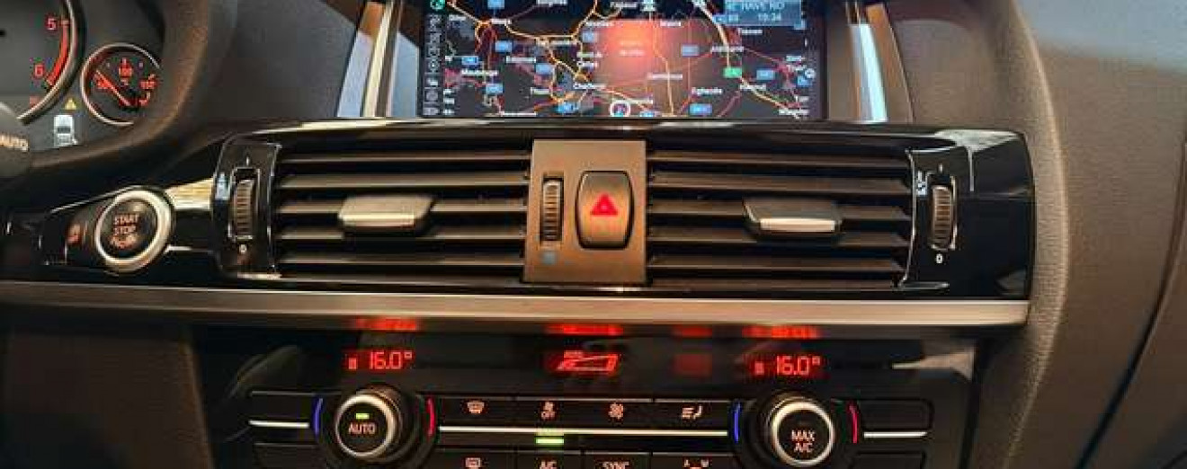 BMW X3 X3 2.0 dA xDrive20 Pack Sport Cuir GPS Xénon Att remorque LED J.A