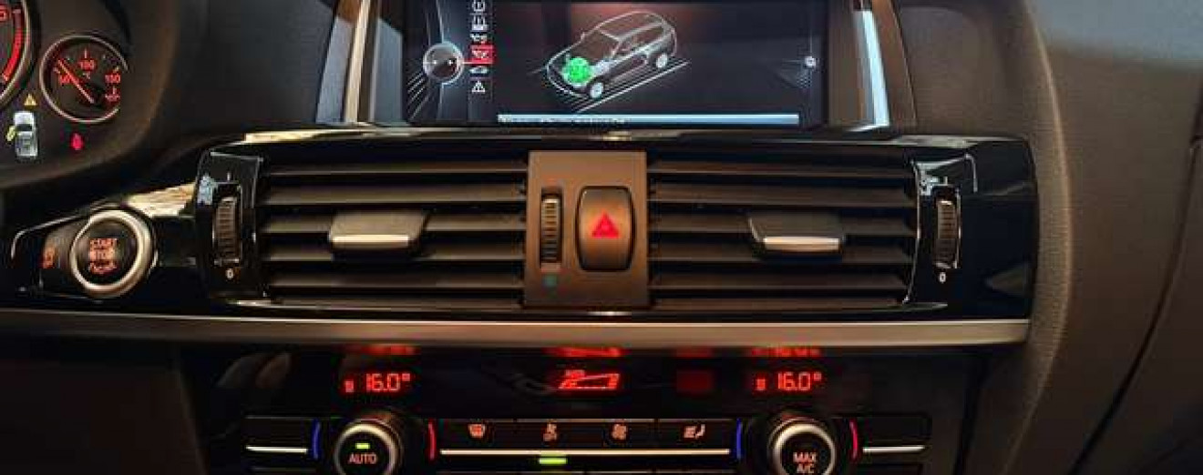 BMW X3 X3 2.0 dA xDrive20 Pack Sport Cuir GPS Xénon Att remorque LED J.A