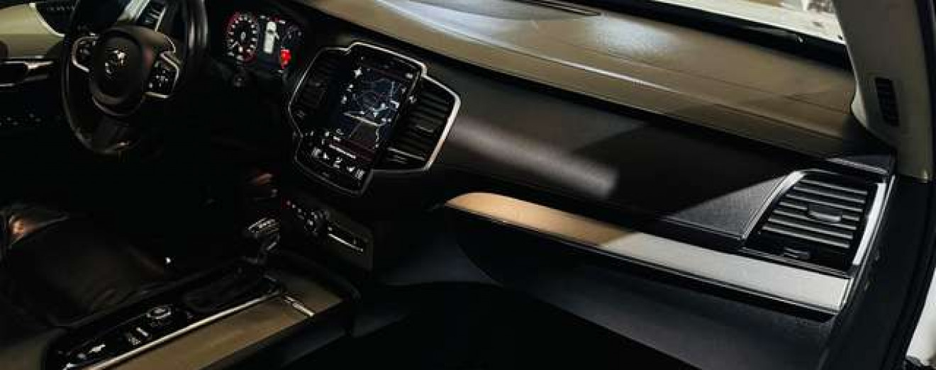 Volvo XC90 2.0 D5 Inscription - LED - T.O - Cuir