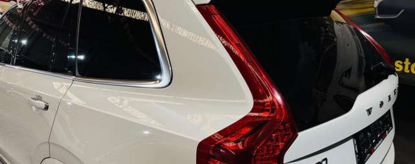 Volvo XC90 2.0 D5 Inscription - LED - T.O - Cuir