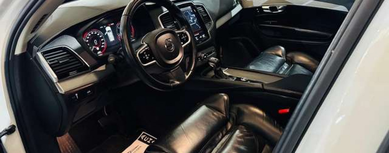Volvo XC90 2.0 D5 Inscription - LED - T.O - Cuir