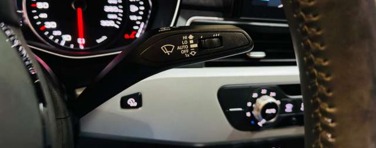 Audi A4 35 TFSI / ÉTAT NEUF / 16.000KM / Garantie 12M