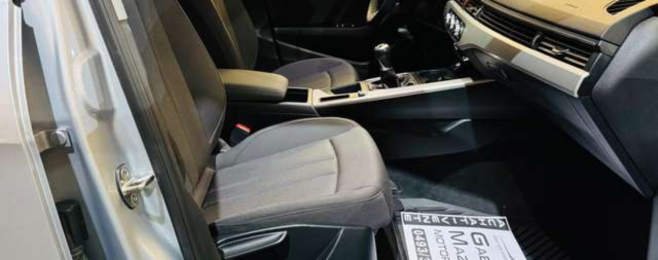 Audi A4 35 TFSI / ÉTAT NEUF / 16.000KM / Garantie 12M