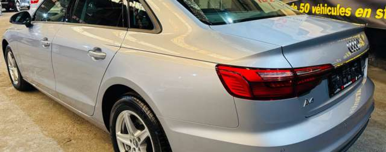Audi A4 35 TFSI / ÉTAT NEUF / 16.000KM / Garantie 12M