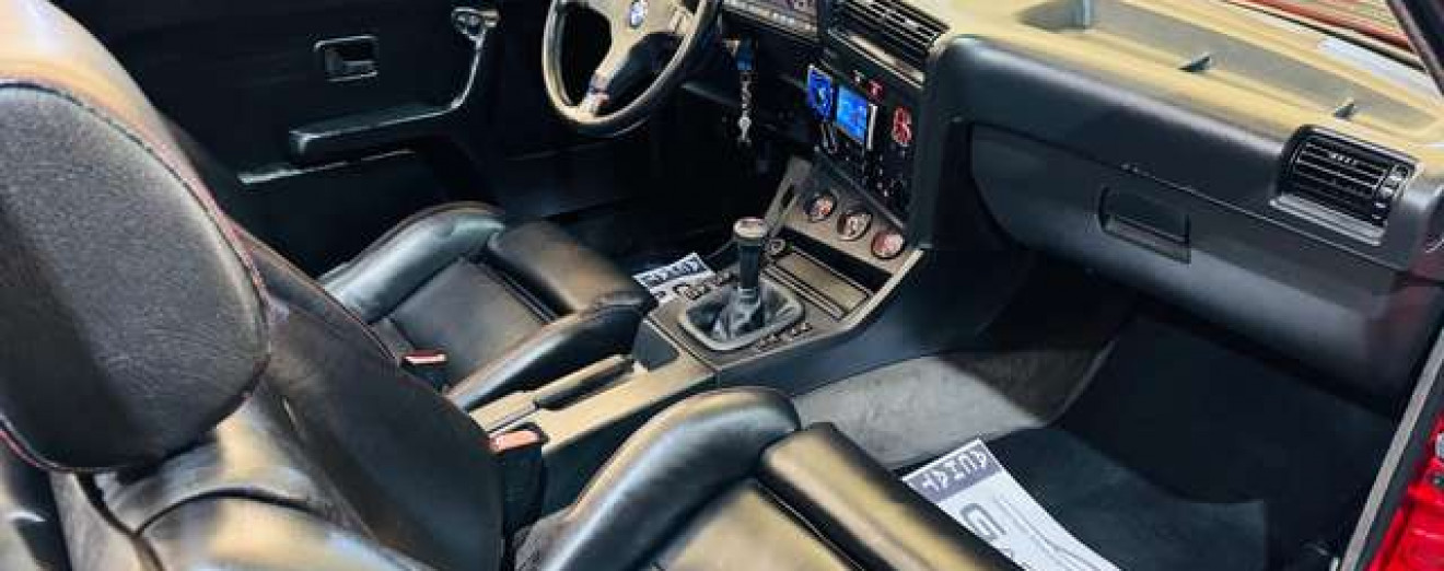 BMW 325 I / Cabrio / Chrome / Jantes BBS / Cuir / Garantie