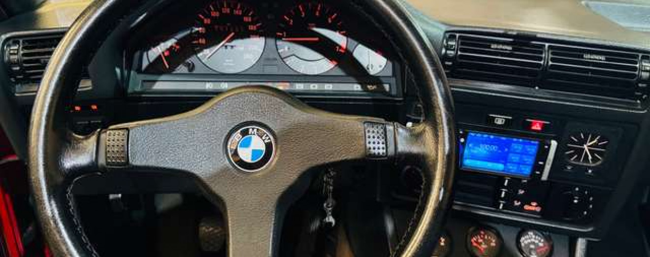 BMW 325 I / Cabrio / Chrome / Jantes BBS / Cuir / Garantie
