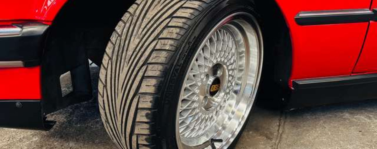 BMW 325 I / Cabrio / Chrome / Jantes BBS / Cuir / Garantie