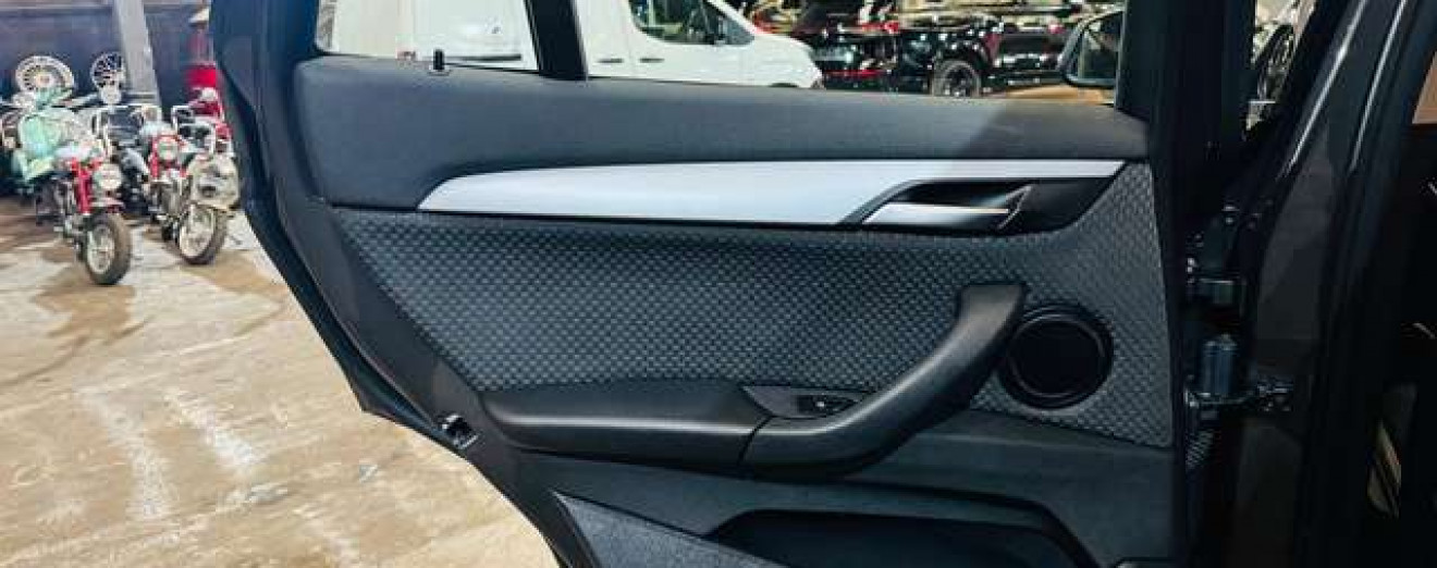 BMW X1 X1 1.5 dA sDrive16 Automatique Caméra GPS Airco J.A