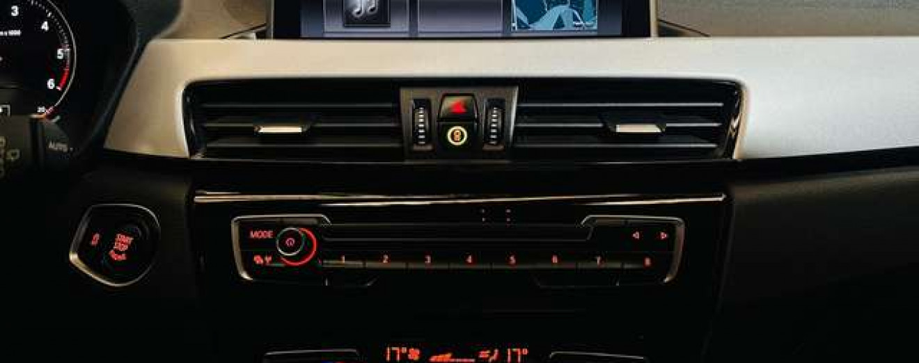 BMW X1 X1 1.5 dA sDrive16 Automatique Caméra GPS Airco J.A