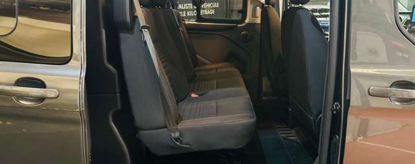 Ford Transit Custom 2.0 TDCi L2H1 Automatique Double portes CarPlay Caméra Attache remorque TVA/BTW 21% Incl