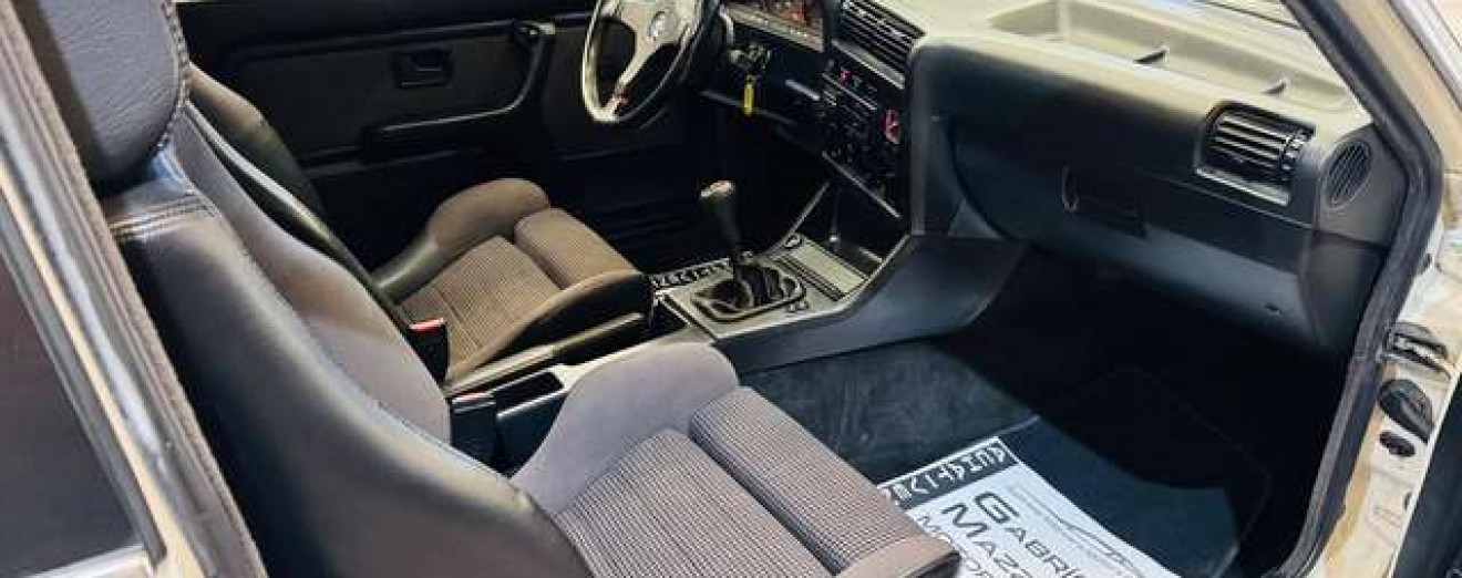 BMW 325 325i E30 M-Tech1 - GARANTIE