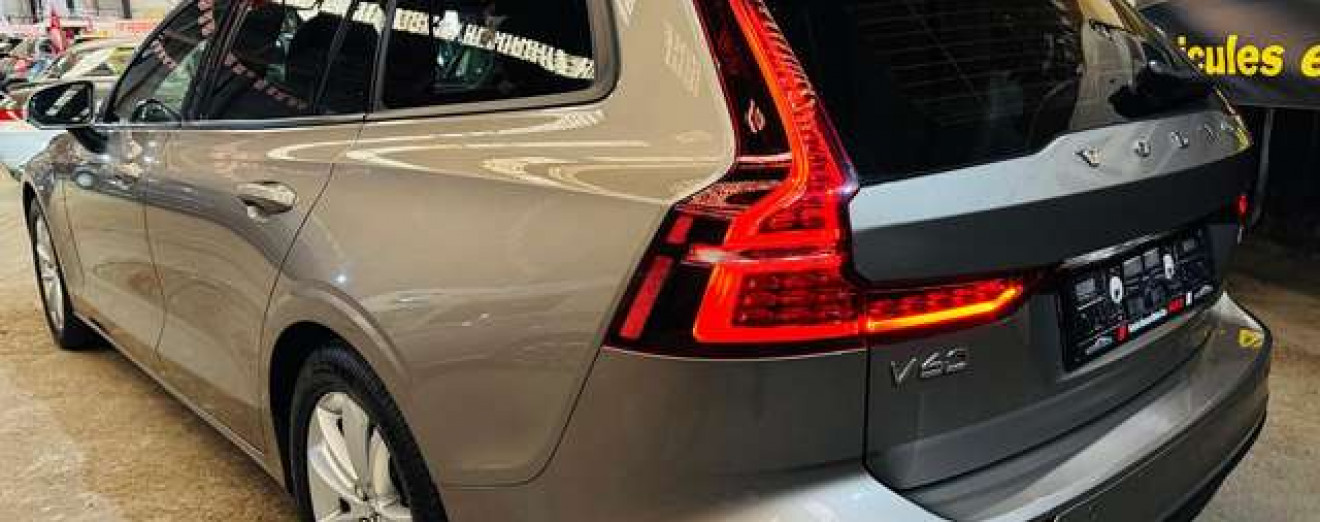 Volvo V60 V60 2.0D3 Geartronic Airco cuir GPS Cockpit LED