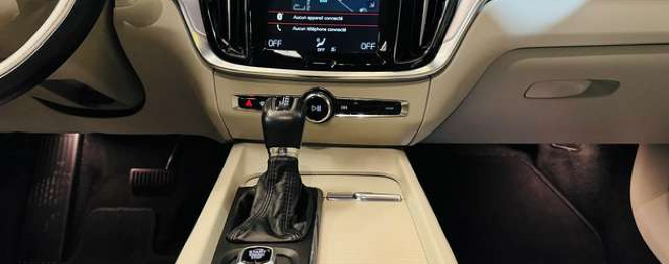 Volvo V60 V60 2.0D3 Geartronic Airco cuir GPS Cockpit LED