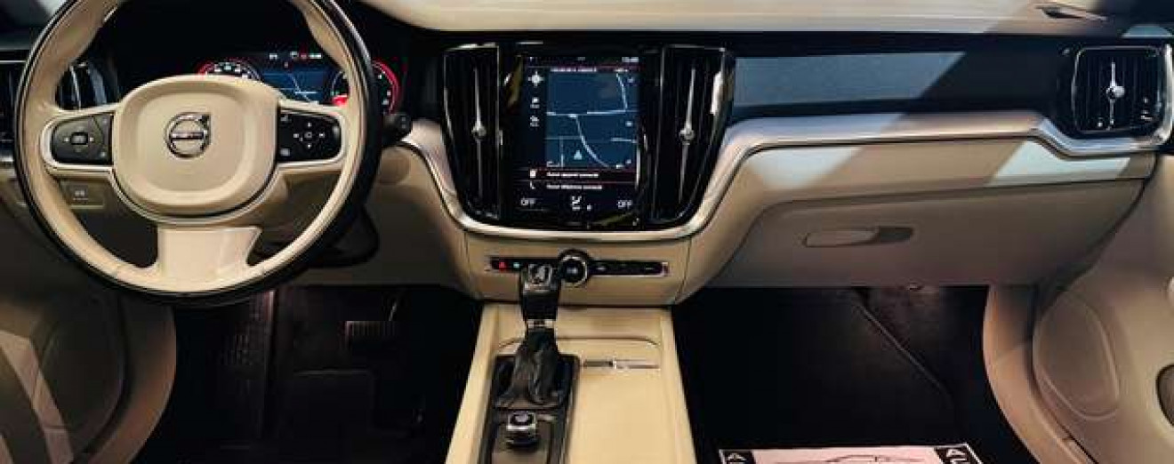 Volvo V60 V60 2.0D3 Geartronic Airco cuir GPS Cockpit LED